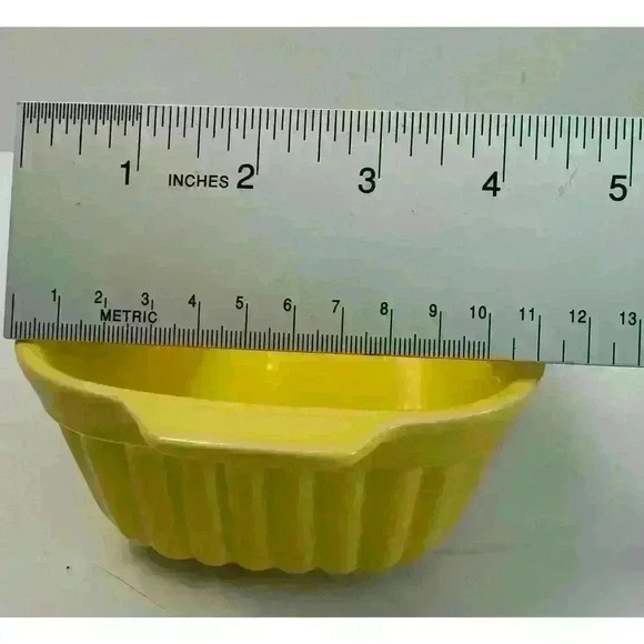 Vintage Pfaltzgraff 1983 FTDA 16 oz Casserole Bread Loaf Baking Dish Yellow - Picture 7 of 10